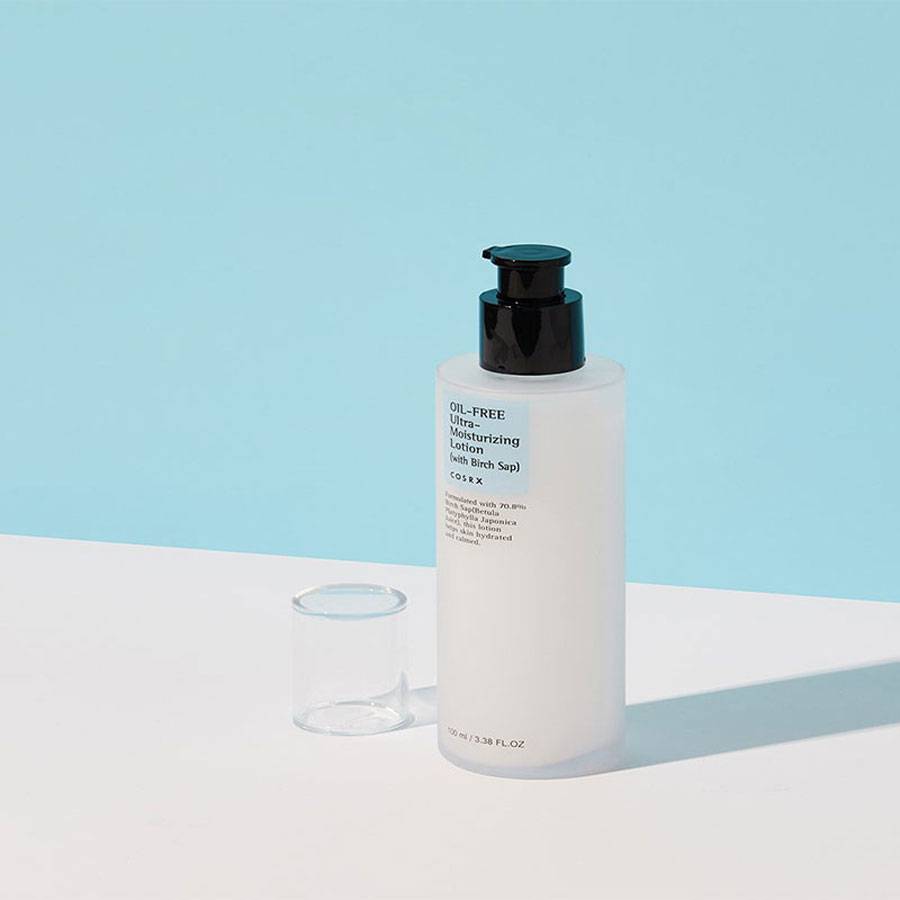 Cosrx Oil Free Ultra Moisturizing lotion product image